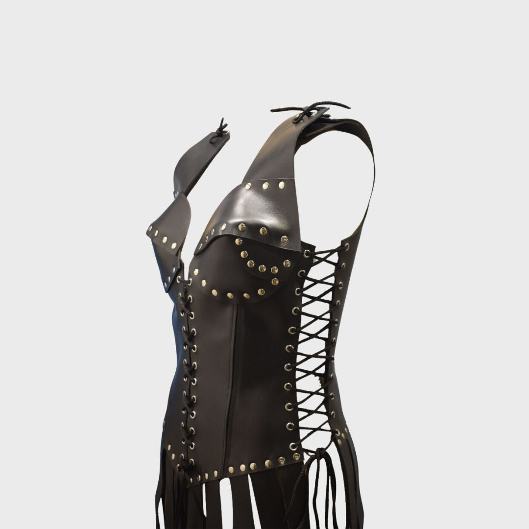 lacing on steampunk gothic corset 